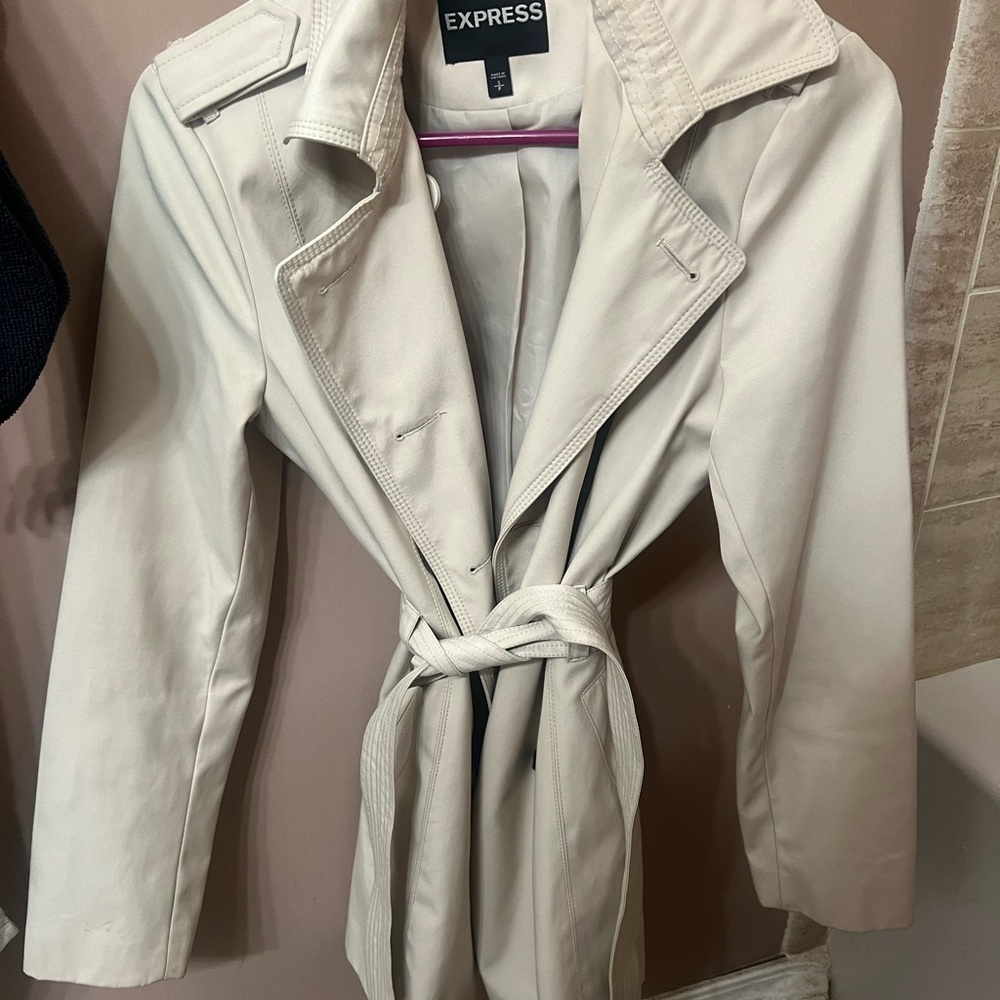 Express Trench coat